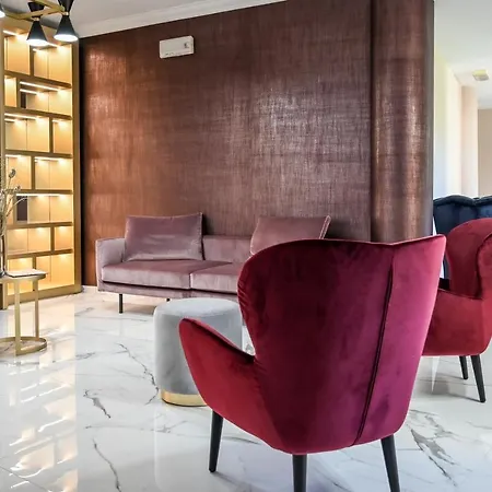 Roma Domus 4*