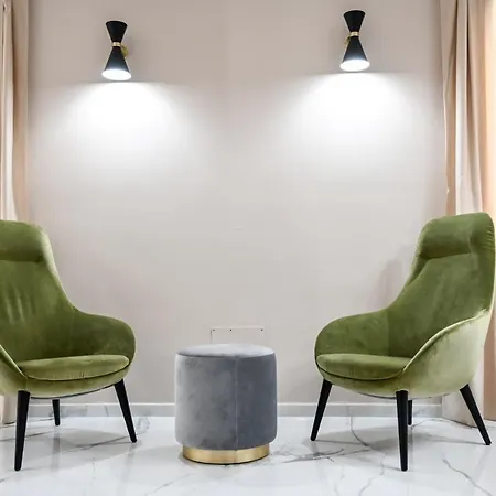 Roma Domus 4*