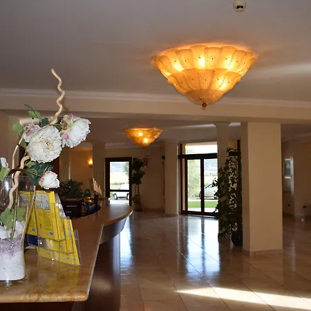 Roma Domus 4*