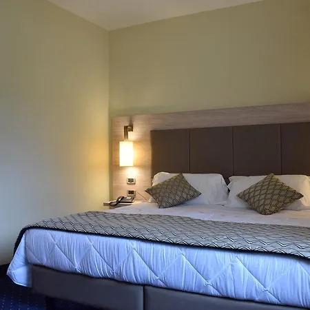 Roma Domus Otel Ponzano Romano