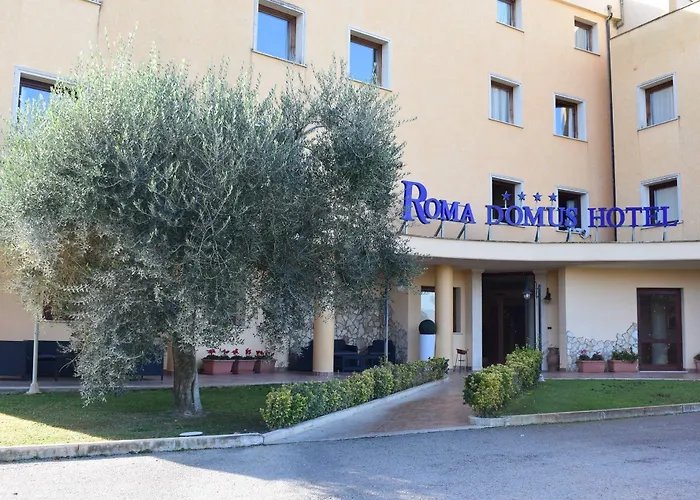Hotel Roma Domus 4*